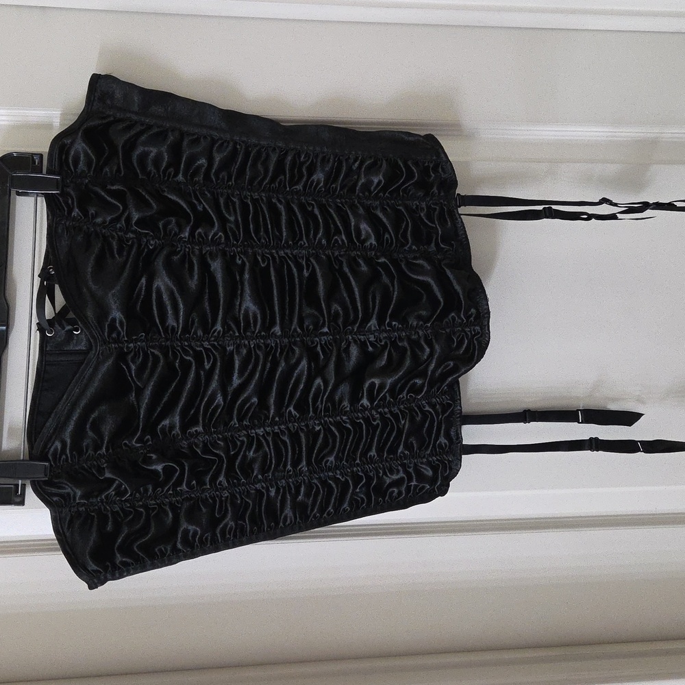 Torrid Lace Up Black Vintage Corset size 44